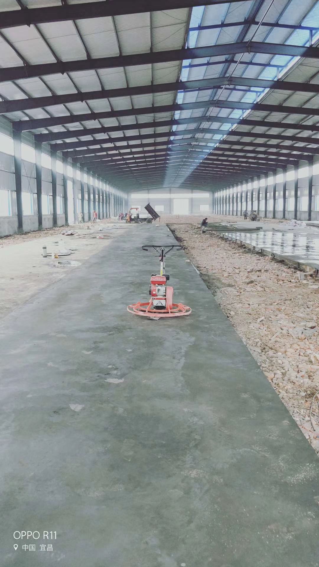 xx工厂固化地坪施工(图1)